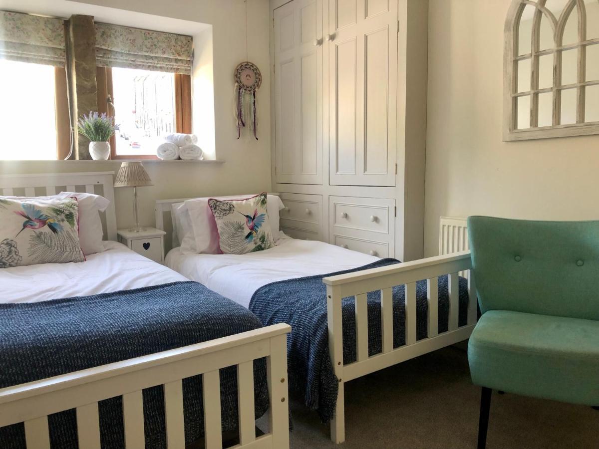 Wuthering Cottage - Central, Stylish, Cosy, Comfy ハワース エクステリア 写真